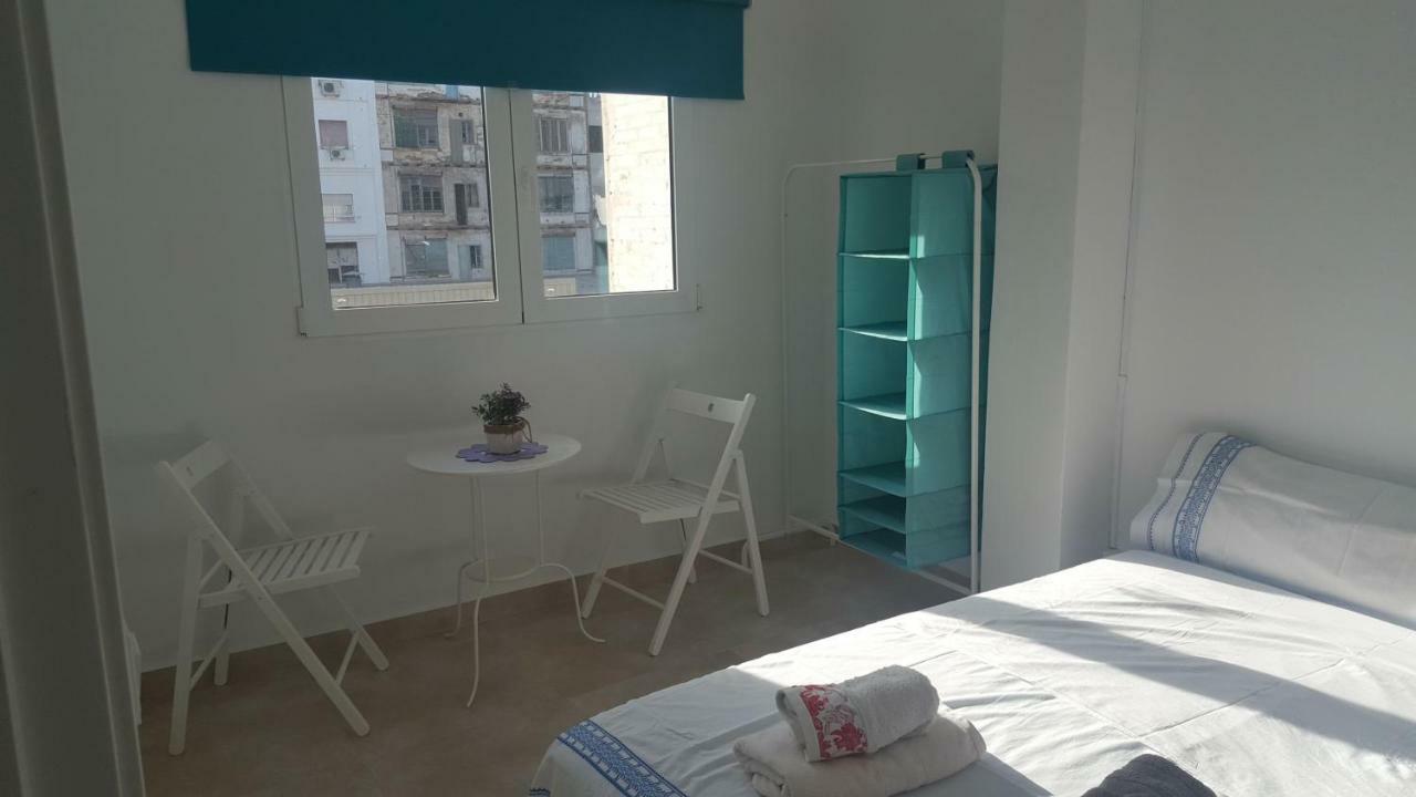 Oyo Guest House Ruzafa فالنسيا المظهر الخارجي الصورة