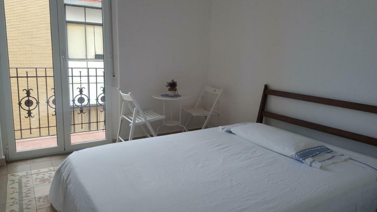 Oyo Guest House Ruzafa فالنسيا المظهر الخارجي الصورة